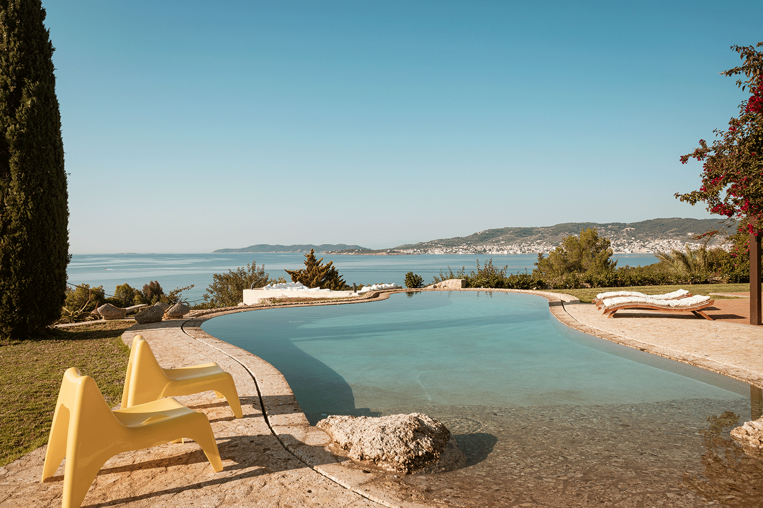 Villa White Sand with private pool, is a beautiful luxury rental in Porto Heli, available on Azero Homes.